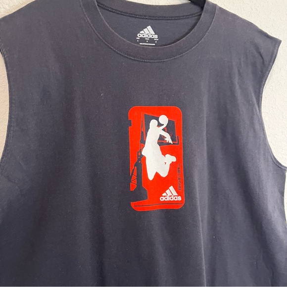 Adidas Basketball Logo Graphic Gray Red Sleeveless Tank Top Shirt Mens Size L - Picture 2 of 7